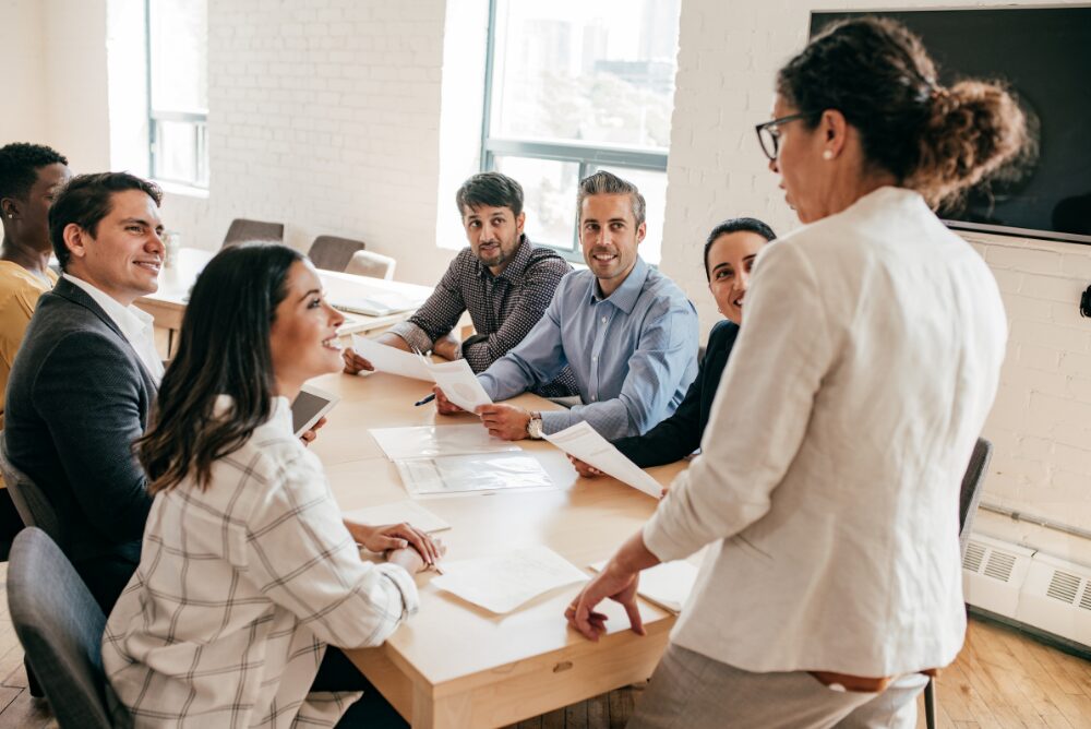 Elternzeit als Führungskraft – Planung und Übergabe im Unternehmen